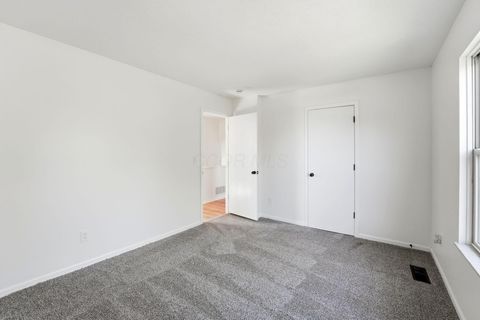 Tiny photo for 6778 Warriner Way, Canal Winchester, OH 43110 (MLS # 225041004)