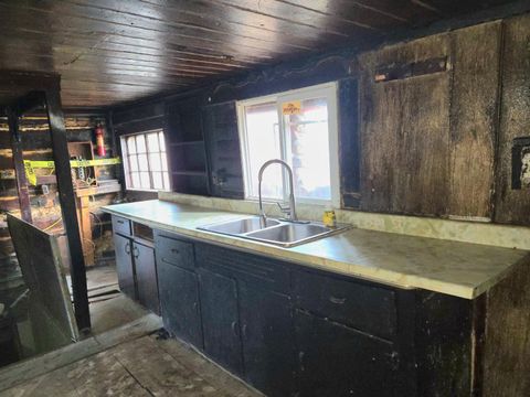 Tiny photo for 112 W Walnut Street, Pleasantville, OH 43148 (MLS # 226002363)