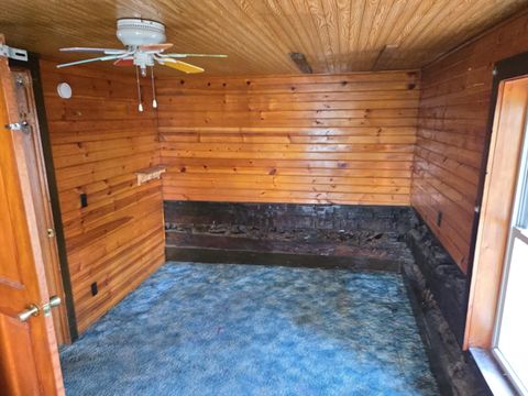 Tiny photo for 112 W Walnut Street, Pleasantville, OH 43148 (MLS # 226002363)