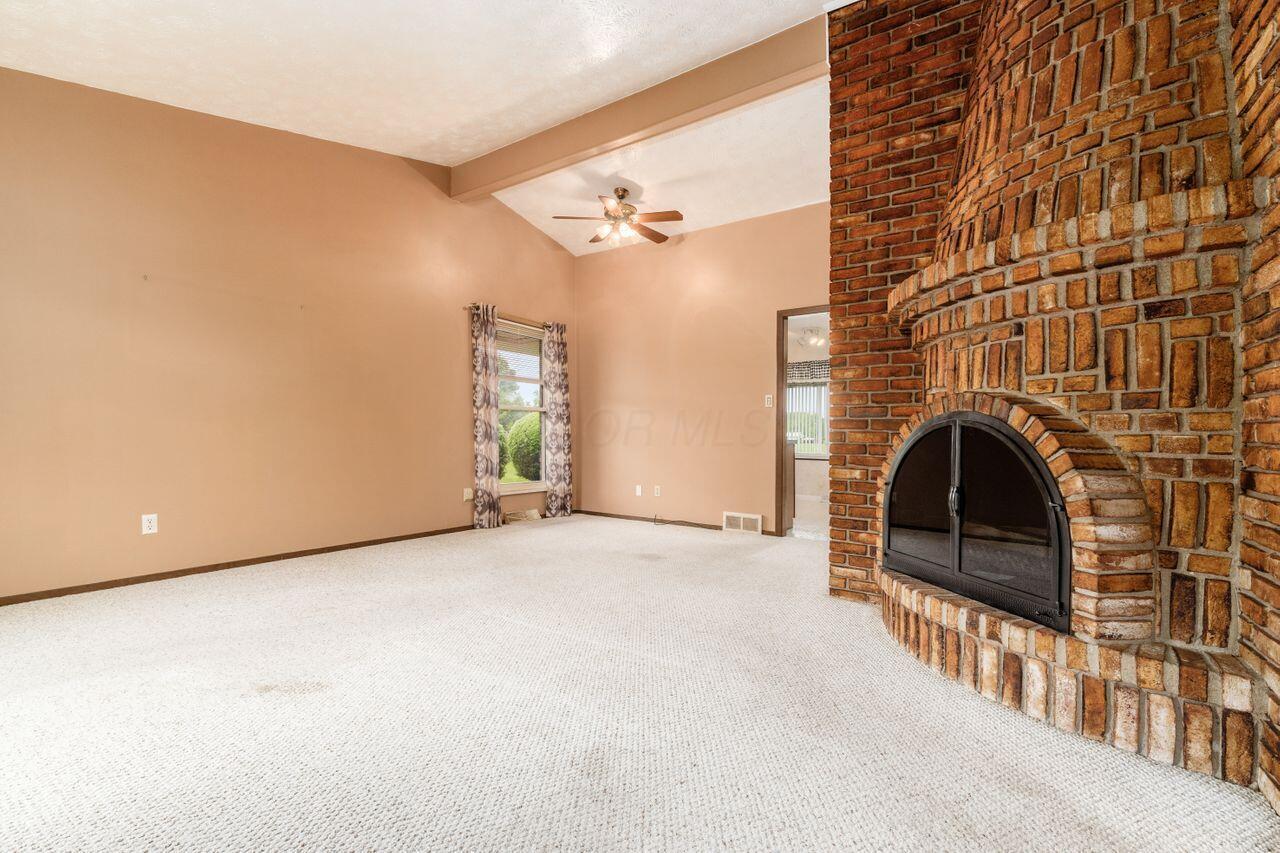 11825 Elgin Drive, Orient, Ohio image 8