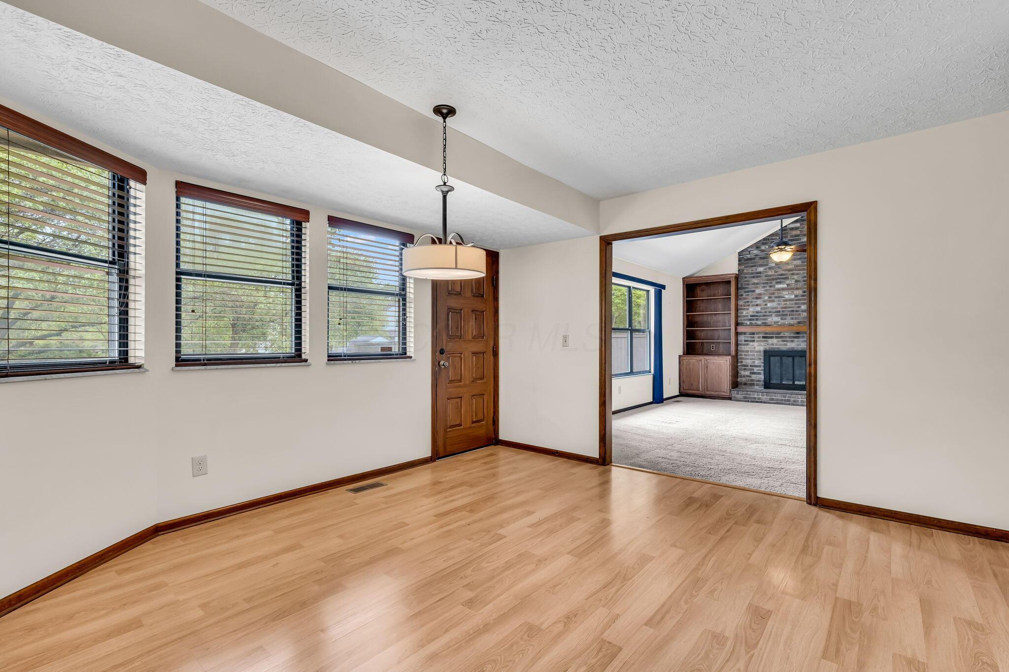 2304 Sonnington Drive, Dublin, Ohio image 40