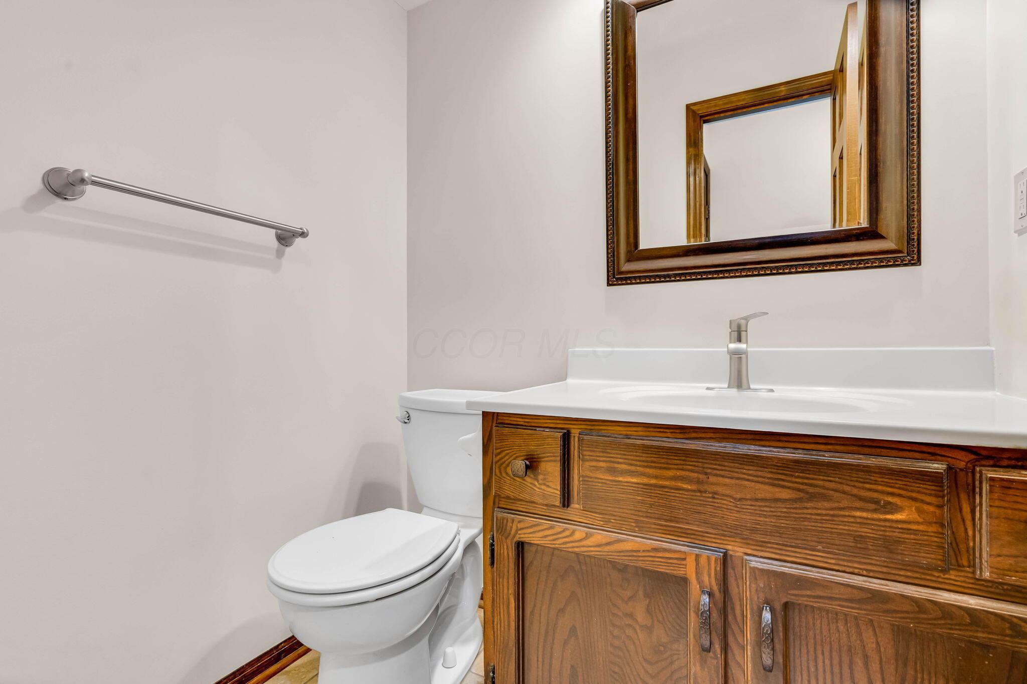 2304 Sonnington Drive, Dublin, Ohio image 45
