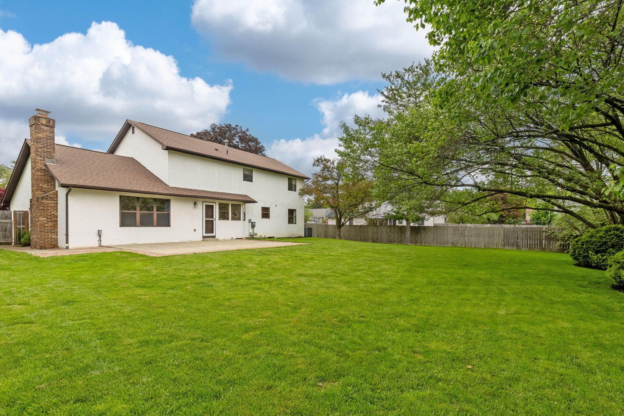 2304 Sonnington Drive, Dublin, Ohio image 30