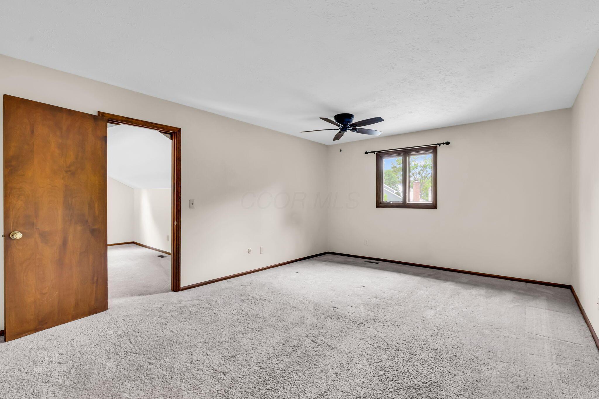 2304 Sonnington Drive, Dublin, Ohio image 17