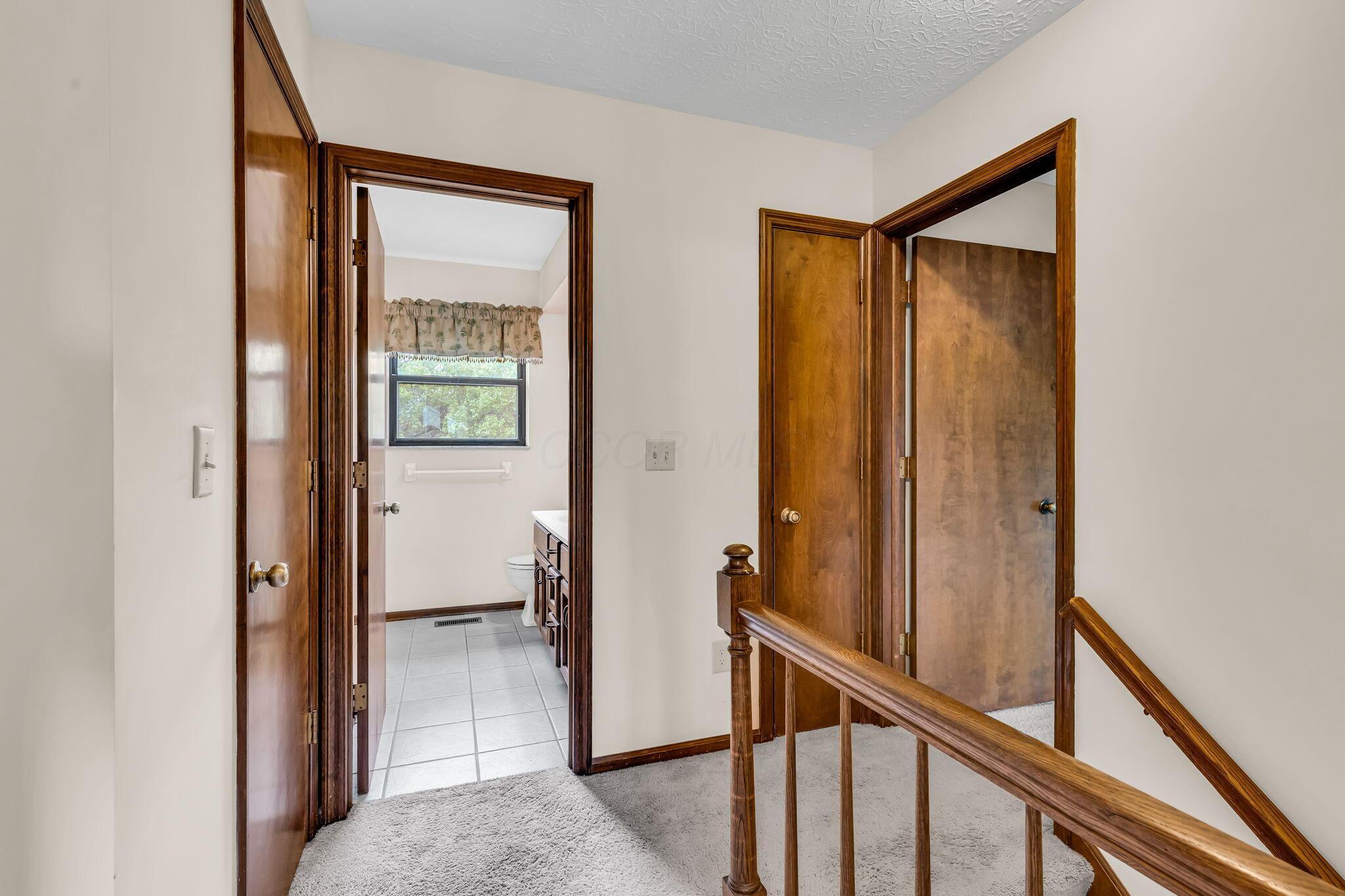 2304 Sonnington Drive, Dublin, Ohio image 48