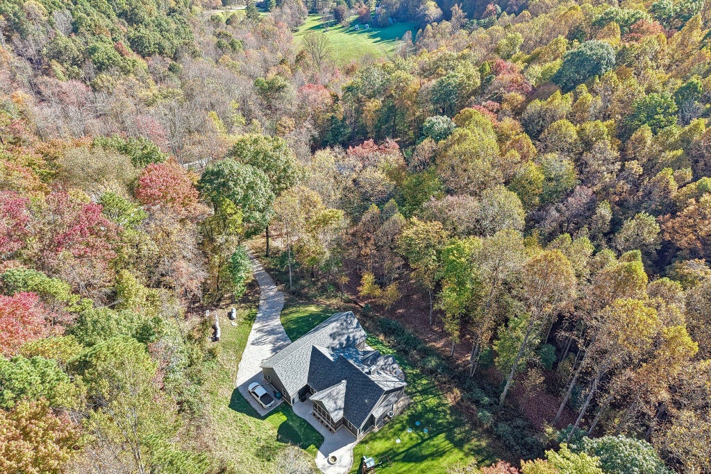 Photo of 19 Mcgrery Road SW, Lancaster, OH 43130 (MLS # 226040503)