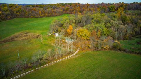 Tiny photo for 5198 Mckinney Crossing NE, Newark, OH 43055 (MLS # 226000525)