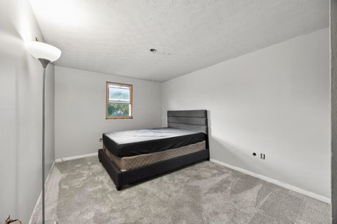 Tiny photo for 192 Buckeye Court, Westerville, OH 43081 (MLS # 225037537)