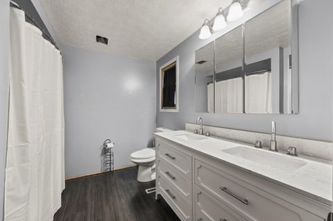 Tiny photo for 192 Buckeye Court, Westerville, OH 43081 (MLS # 225037537)