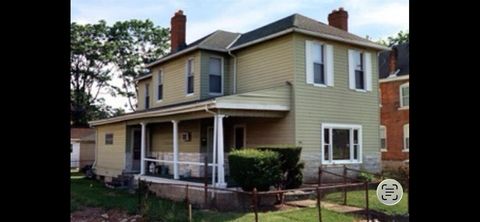 Photo of 915 Old Leonard Avenue, Columbus, OH 43203 (MLS # 226005700)