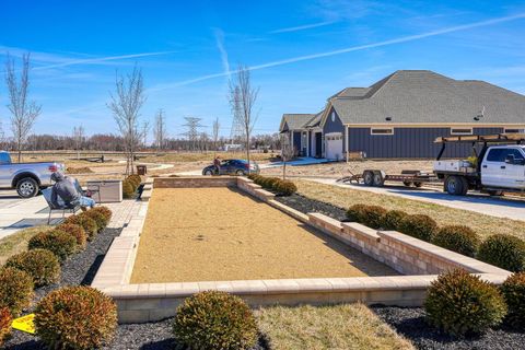 Tiny photo for 6079 Ludwig Street, Powell, OH 43065 (MLS # 225041026)