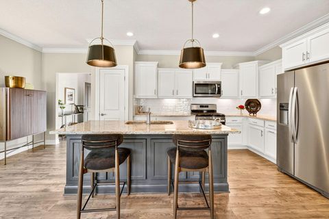 Tiny photo for 6079 Ludwig Street, Powell, OH 43065 (MLS # 225041026)