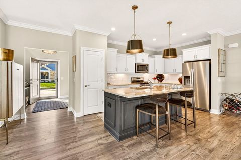 Tiny photo for 6079 Ludwig Street, Powell, OH 43065 (MLS # 225041026)