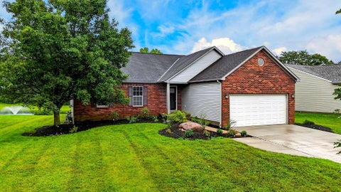 Photo of 699 Scioto Meadows Boulevard, Grove City, OH 43123 (MLS # 226031495)