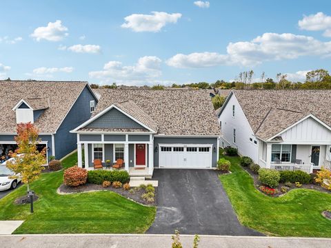 Tiny photo for 5050 Green Vista Crossing, Powell, OH 43065 (MLS # 225039325)