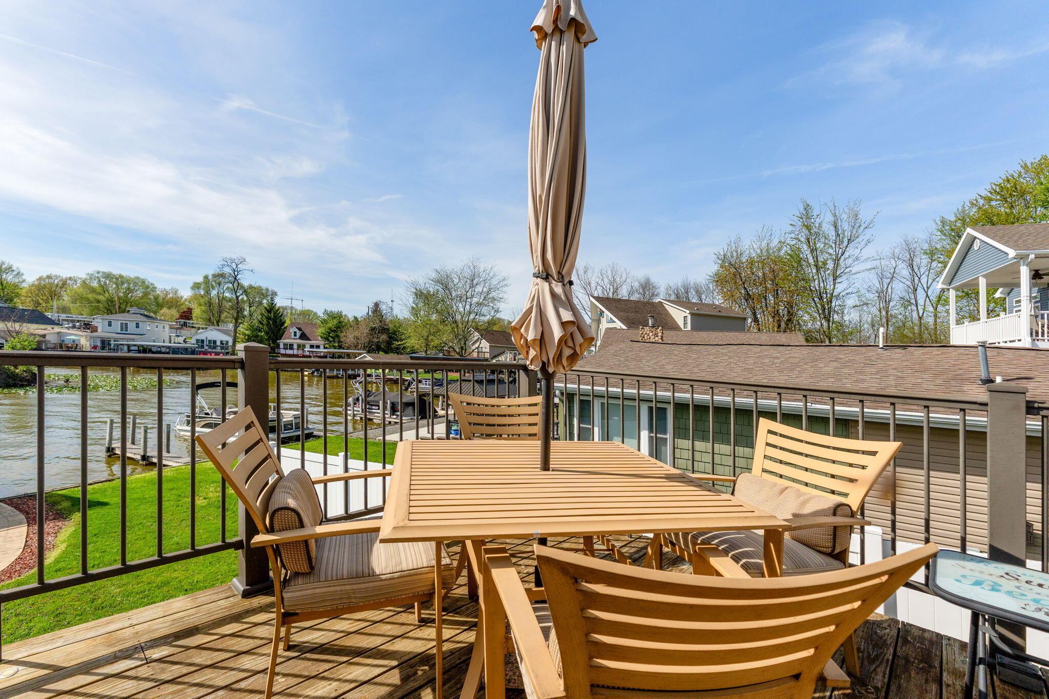 11172 Newland Drive, Lakeview, Ohio image 18