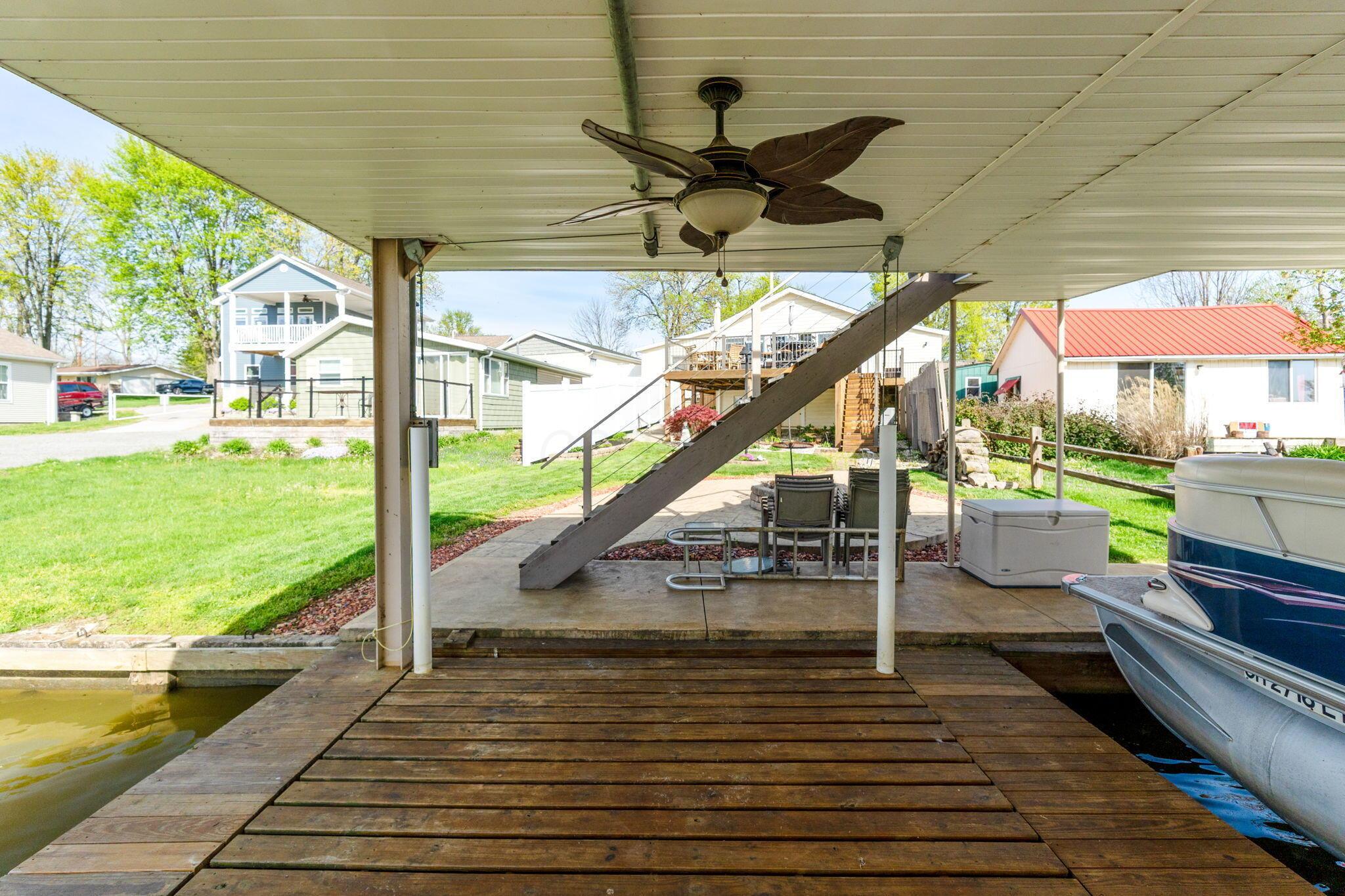 11172 Newland Drive, Lakeview, Ohio image 27