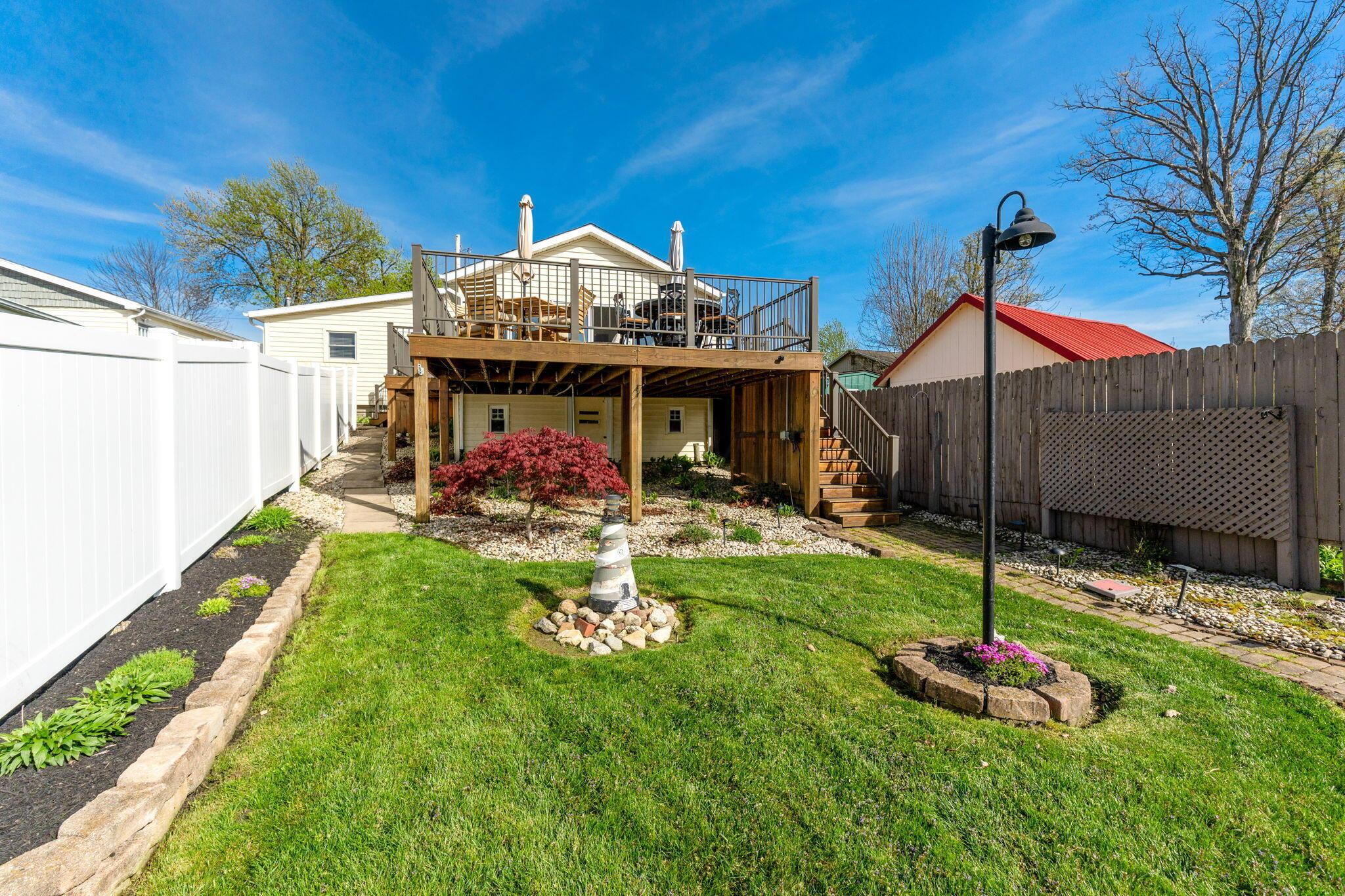11172 Newland Drive, Lakeview, Ohio image 32