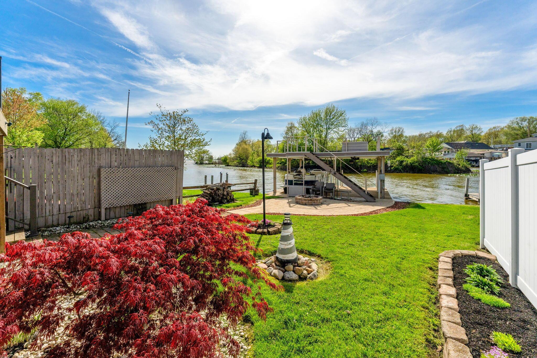 11172 Newland Drive, Lakeview, Ohio image 35