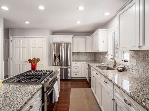 Tiny photo for 5825 Bastille Place 69 #69, Columbus, OH 43213 (MLS # 226003231)