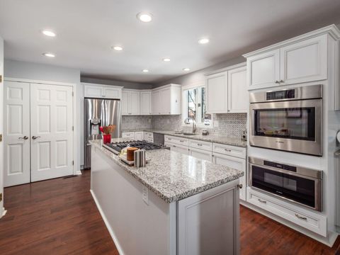 Tiny photo for 5825 Bastille Place 69 #69, Columbus, OH 43213 (MLS # 226003231)