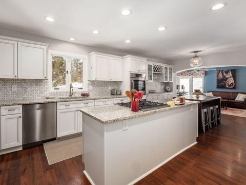 Tiny photo for 5825 Bastille Place 69 #69, Columbus, OH 43213 (MLS # 226003231)