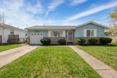 Photo of 4589 Belfast Drive, Columbus, OH 43227 (MLS # 226002505)