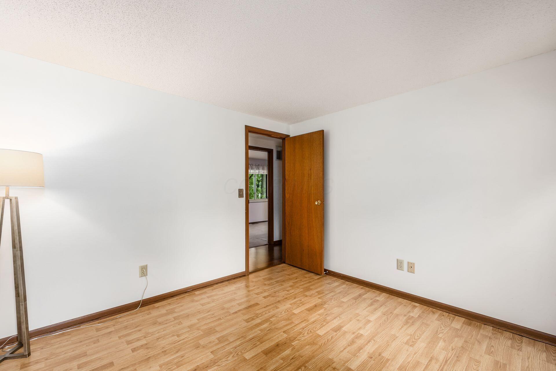544 Waring Way, Columbus, Ohio image 32