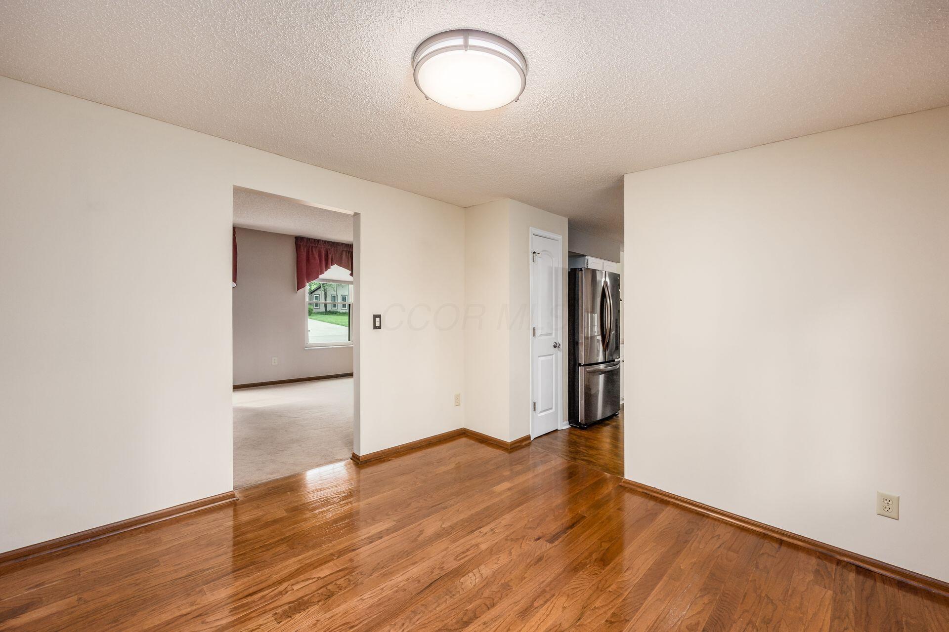 544 Waring Way, Columbus, Ohio image 11