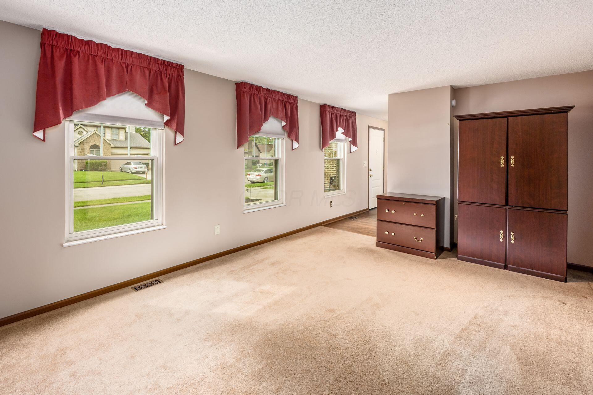 544 Waring Way, Columbus, Ohio image 9