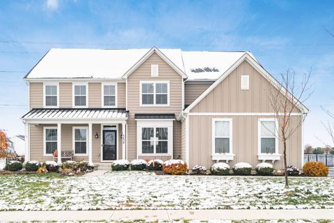 Photo of 6438 Sugar Run Drive, Hilliard, OH 43026 (MLS # 225042802)