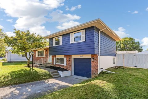 Tiny photo for 5143 Tuxworth Court, Columbus, OH 43232 (MLS # 225037367)