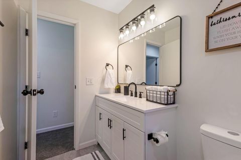 Tiny photo for 5143 Tuxworth Court, Columbus, OH 43232 (MLS # 225037367)