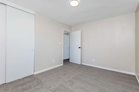 Tiny photo for 5143 Tuxworth Court, Columbus, OH 43232 (MLS # 225037367)