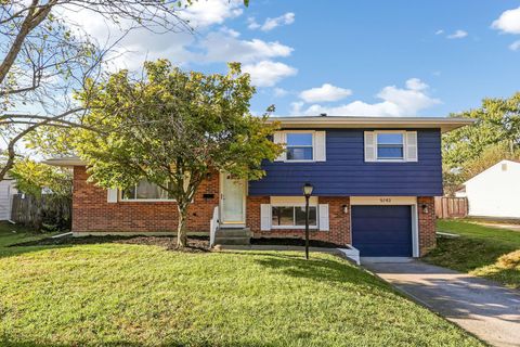 Photo of 5143 Tuxworth Court, Columbus, OH 43232 (MLS # 225037367)