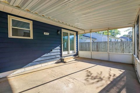 Tiny photo for 5143 Tuxworth Court, Columbus, OH 43232 (MLS # 225037367)