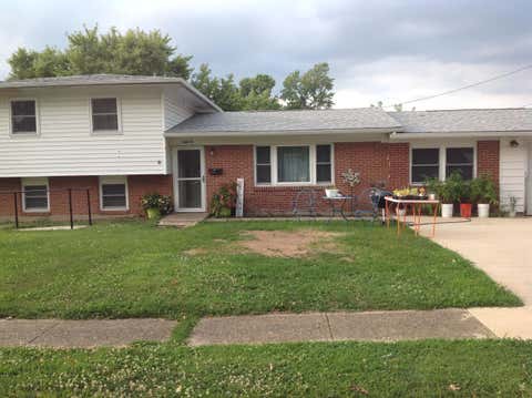 Photo of 52 Fieldpoint Road, Heath, OH 43056 (MLS # 226030430)
