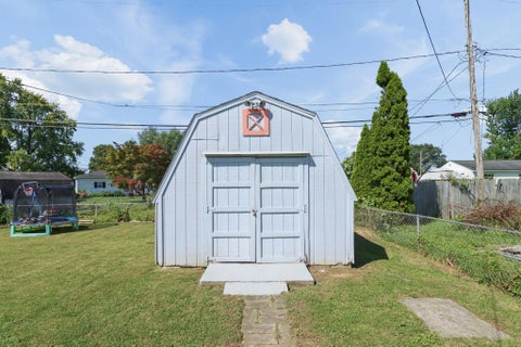 Tiny photo for 4007 Clabber Road, Columbus, OH 43207 (MLS # 226035246)