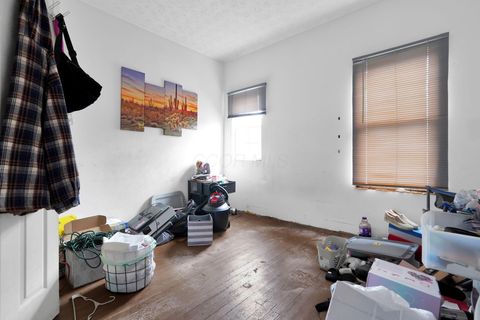 Tiny photo for 558 Maplewood Avenue, Columbus, OH 43213 (MLS # 226003517)