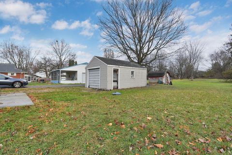 Tiny photo for 558 Maplewood Avenue, Columbus, OH 43213 (MLS # 226003517)