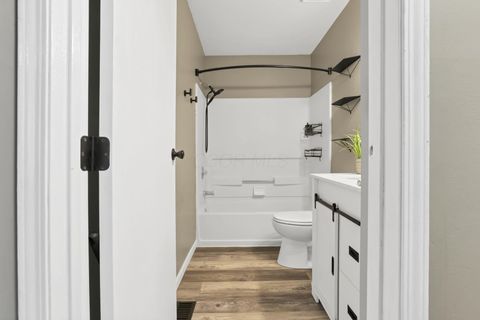 Tiny photo for 5082 Springdale Boulevard 31E #31E, Hilliard, OH 43026 (MLS # 226005958)