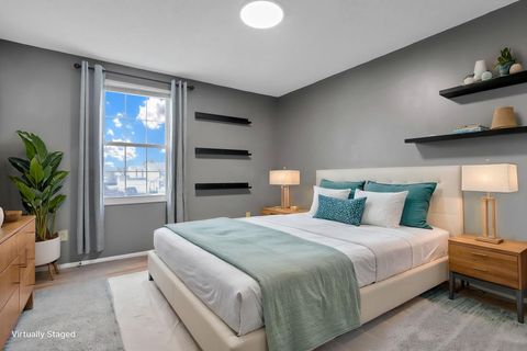 Tiny photo for 5082 Springdale Boulevard 31E #31E, Hilliard, OH 43026 (MLS # 226005958)