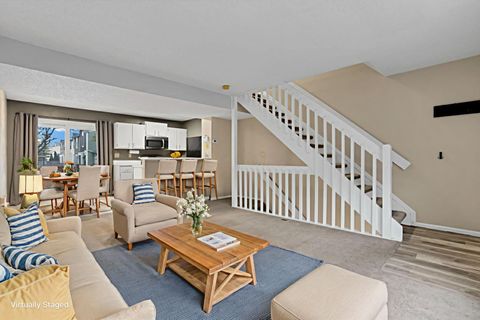 Tiny photo for 5082 Springdale Boulevard 31E #31E, Hilliard, OH 43026 (MLS # 226005958)