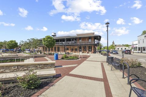 Tiny photo for 5082 Springdale Boulevard 31E #31E, Hilliard, OH 43026 (MLS # 226005958)