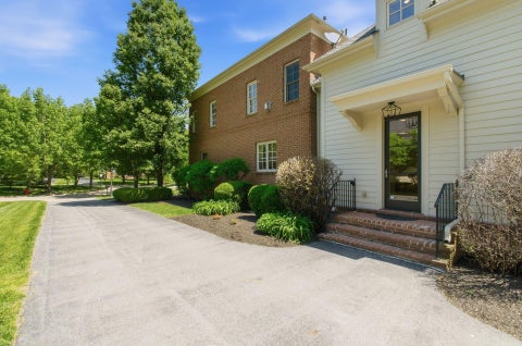 Tiny photo for 7747 Sutton Place, New Albany, OH 43054 (MLS # 226020256)