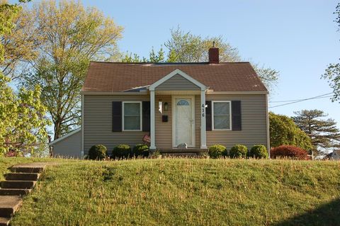 Photo of 416 W 9th Street, Marysville, OH 43040 (MLS # 226012966)