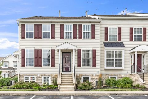 Photo of 7007 Monarchos Drive, New Albany, OH 43054 (MLS # 225028328)