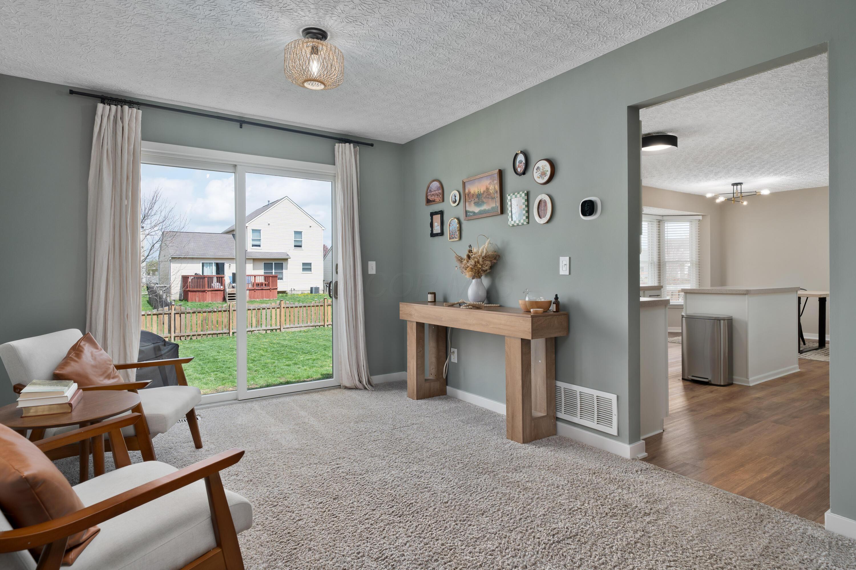 5948 Weston Woods Drive, Galloway, Ohio image 12