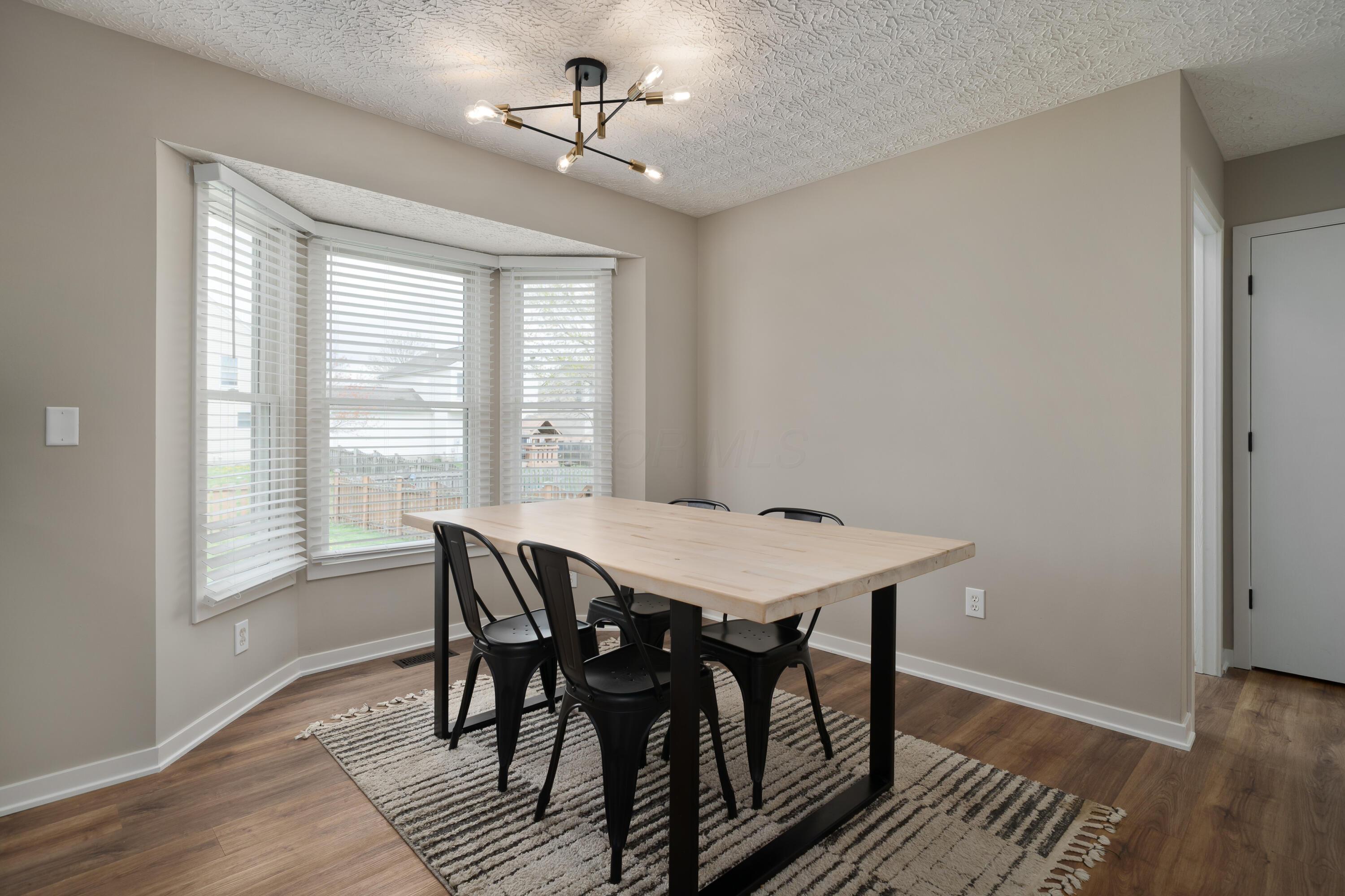 5948 Weston Woods Drive, Galloway, Ohio image 17