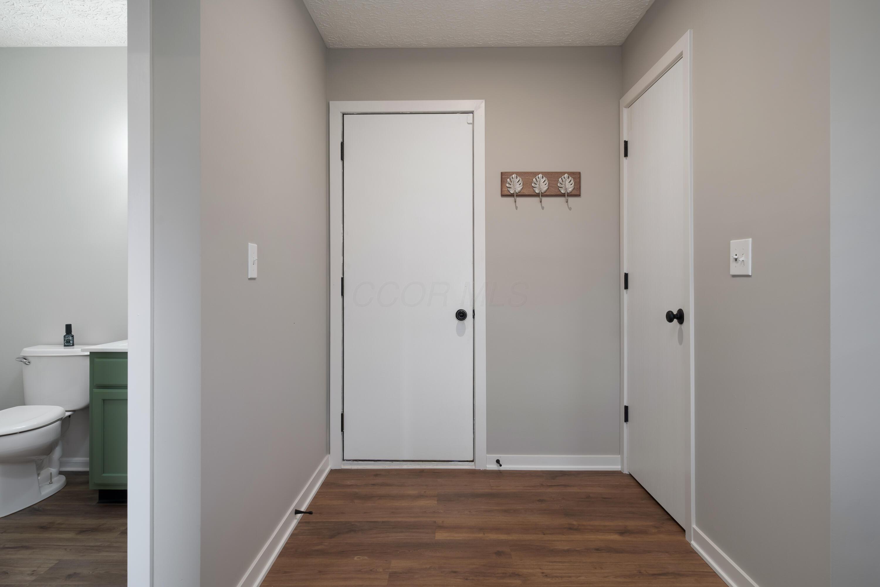 5948 Weston Woods Drive, Galloway, Ohio image 18